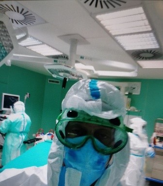 Sala endoscopica durante una gastroscopia